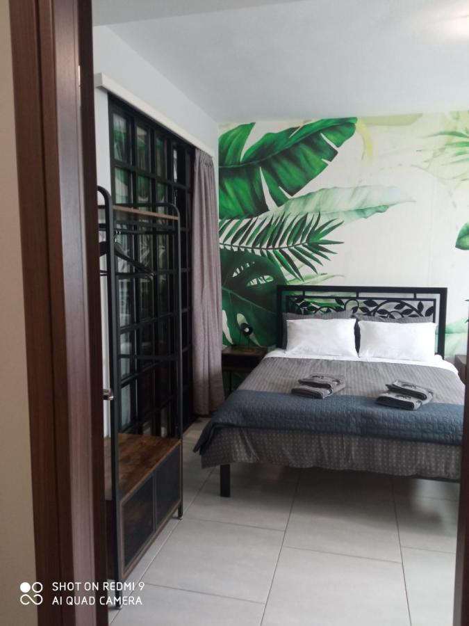 Patras' Hitech Apartment المظهر الخارجي الصورة